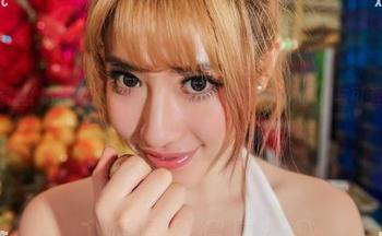 AISS爱丝(钻石版) - 看亚美依这组定制写真，御姐与可爱之间的那种微妙关系，你几乎可以摸到。