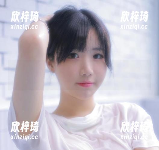 Addielyn(에디린)的白猫写真全集，喵星人也是主角，我只是配角？
