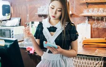 网盘里那只兔女郎，这不是Bomi(普美)的'新尝试'吗？[BLUECAKE]作品，期待或可怕？