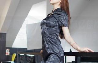 Feilin嗲囡囡 - 图包里的施忆佳KITTY礼服：宅男们准备好扑街了吗？