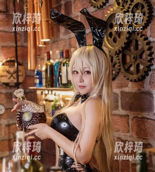 KANEKO咔喵的比基尼图包？免费的，真的是冬天的暖阳啊！