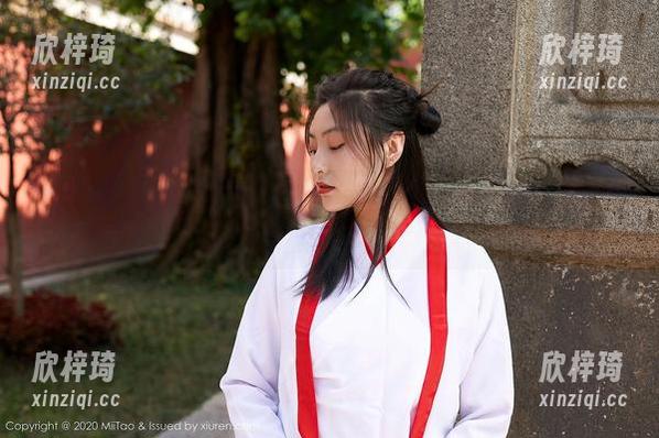 MiiTao蜜桃社 - 作品：清纯，Cris_卓娅祺，你是在玩什么魔法吗？