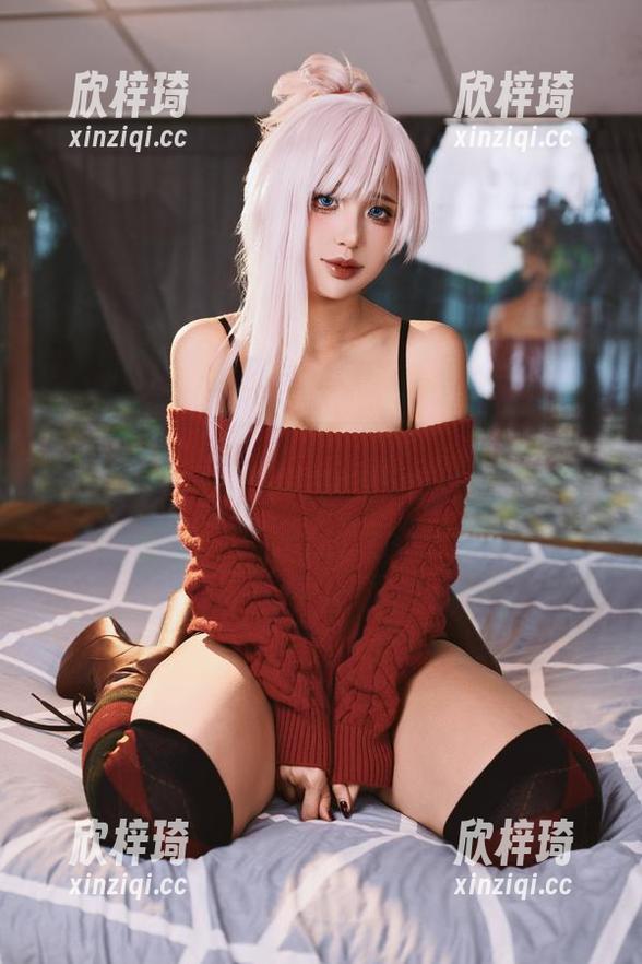 PuyPuyChan：套图都在撒野的SuzukaSummer美图速递