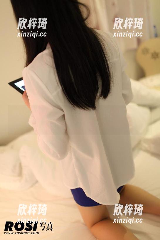 ROSI写真 - 私房美足大比拼：杨晨晨的小宇宙开起来了