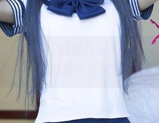 UGirls尤果网 - 何曼丽的美脚全集，不仅看得见，连想象也得蹭蹭脚丫子！