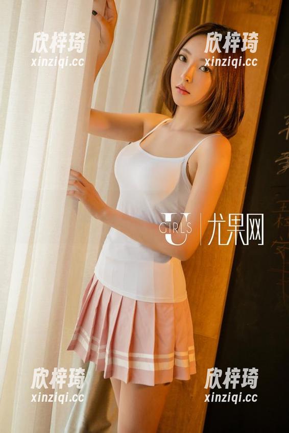 UGirls尤果网 - 你能想象孟狐狸的圣诞美照是免费的吗？我也不敢相信！