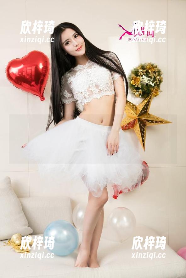 UGirls尤果网 - 安沛蕾最新推出的美足系列，图片又美又讽刺，谁说只有手能夺人眼珠？