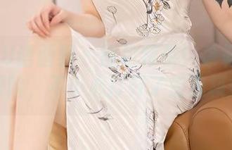 XIAOYU语画界 - 图包特供！徐莉芝的浴室探险，不小心打开了清凉模式！