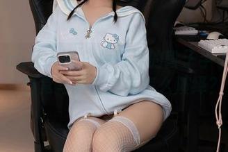 Xiuren秀人网 - 模特界的段子手小逗逗，日常写真图包该怎么演绎？