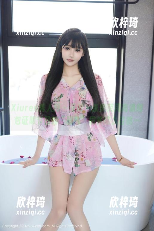 Xiuren秀人网 - 圣诞，张美荧用高清图包证明节日的“骚气”居然这么自然…