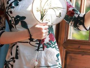 Xiuren秀人网 - 那女孩的写真，不，应该是杨玉奴的精神之作，值得珍藏的图册！