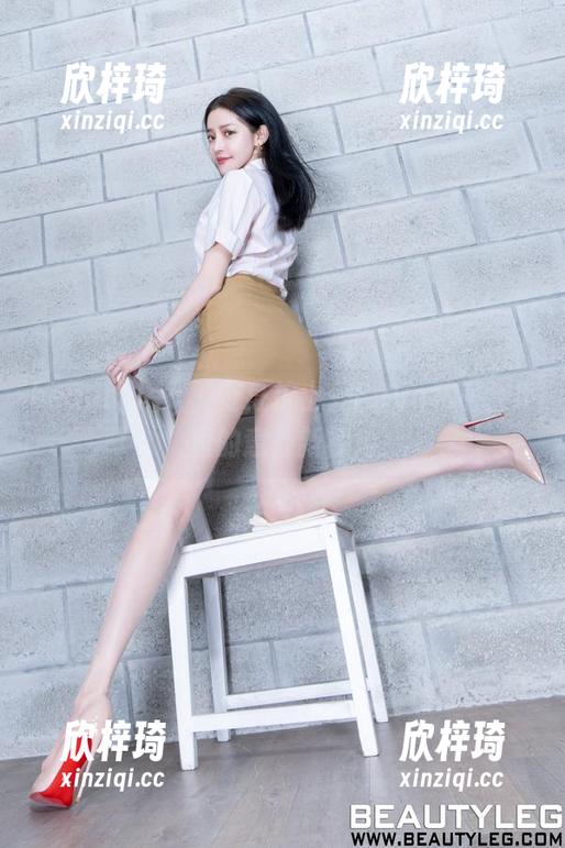 beautyleg - 变身护士：Faye私房合集里的意外新视角