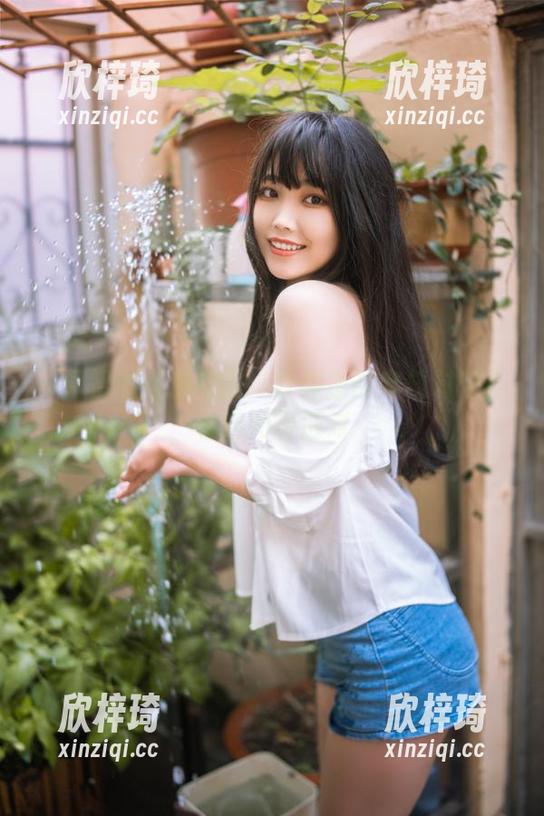 一智智的私房原图：柠檬也能穿梭时空？看她如何应对
