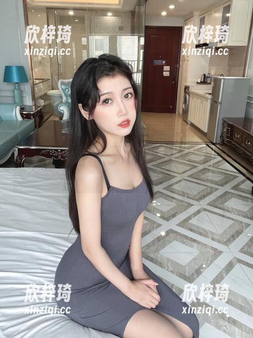 不呆猫的紫色日常，谁能抵挡得住这波高清cos！