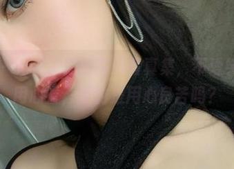 微密圈 - 无可挑剔的高清写真集，不爱笑的赛琳用心看，真的是用心良苦吗？