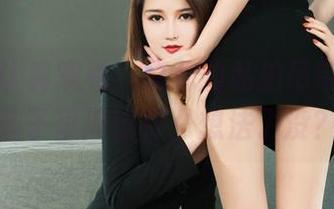 丽柜 - 认真观看，凉儿的私拍吊带作品，脑子里闪过什么想法了没？