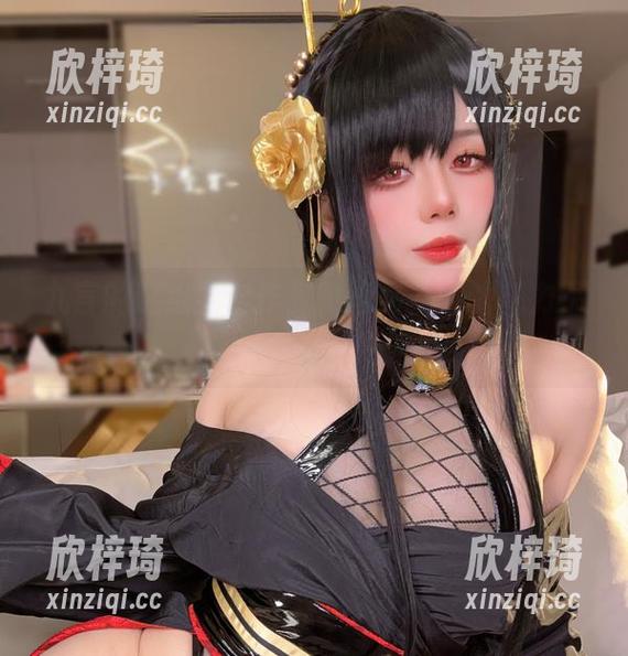 九言的这组全套作品，路易九世的魅力不知何处来