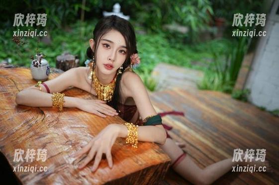 余多多Dudu 就在这儿,见证余多多Dudu女神写真,无圣光才是硬道理!