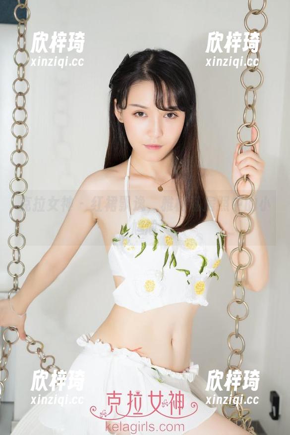 克拉女神 - 红裙飘逸，雅楠私房照中的小尴尬