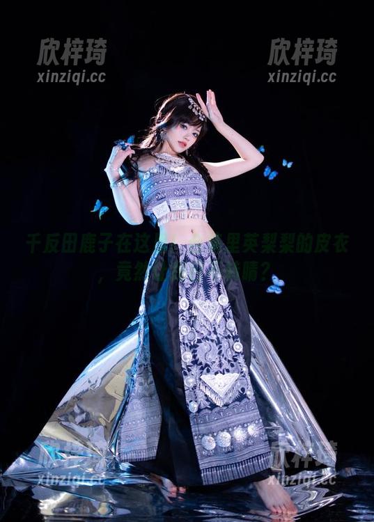千反田鹿子在这里！合集里英梨梨的皮衣，竟然让我目不转睛？