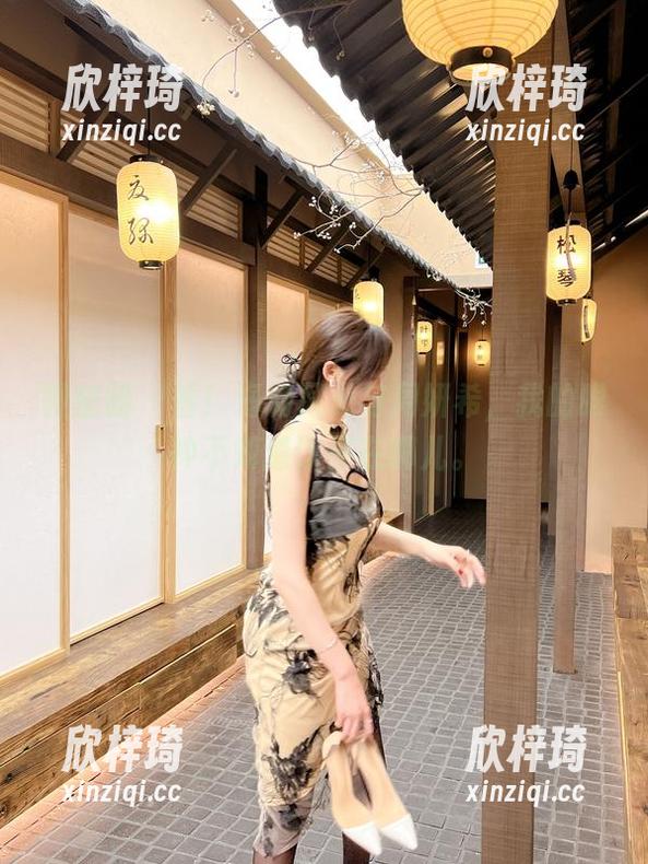 微密圈 - 看！海滩风光与周妍希，我的眼神不知道该停在哪儿。