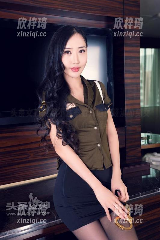 头条女神 - 忍不住多看几遍！筱溪的兔女郎原图让人心猿意马～