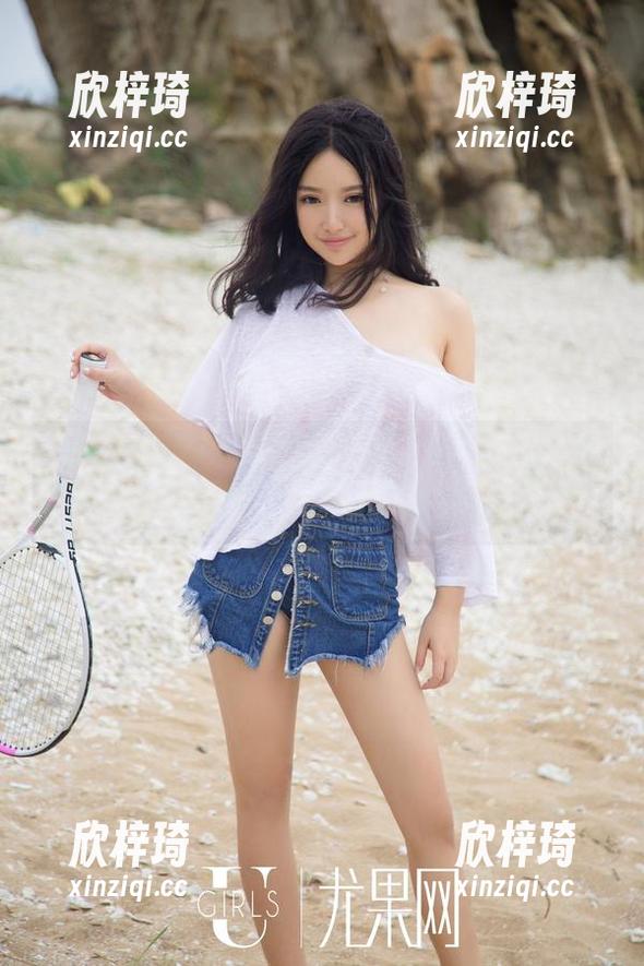 尤果网 - 最新美图里，诗朵雅的丝袜有多美？反正我快从椅子上滑下来了！