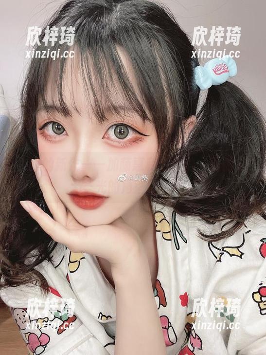 嶋葵的新作——加藤惠和南小鸟，真的是无圣光的角落探险吗？
