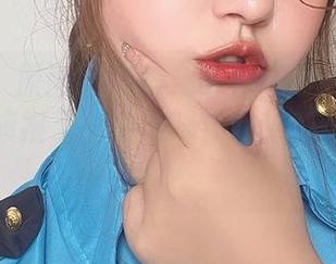 微密圈 - 原图的张思允nice真的搞得我想要一套旗袍了，资源吗？请给我联系一下！
