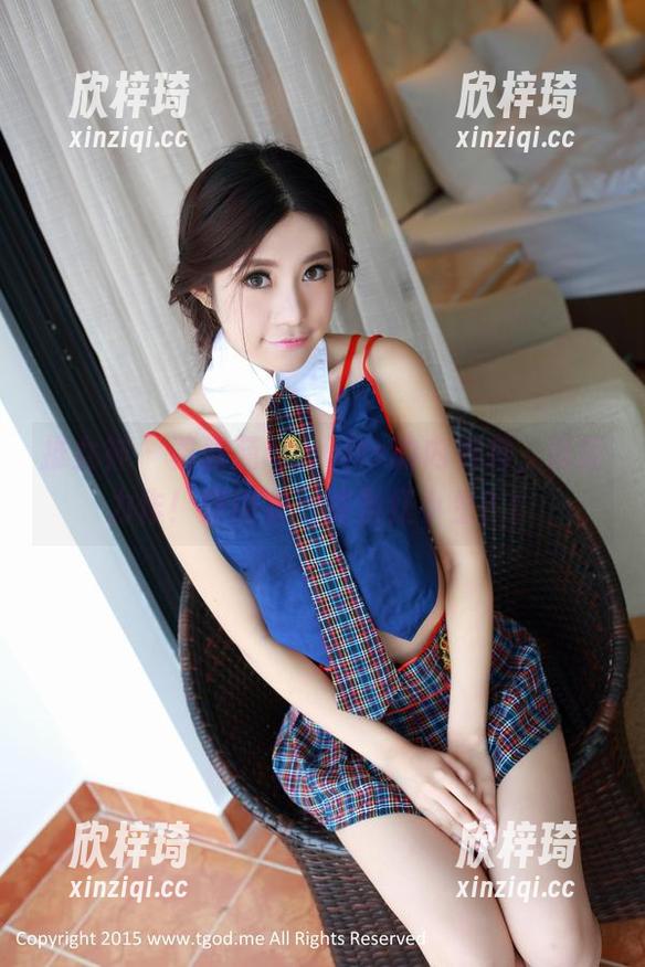 推女神 - 黄歆苑chobits的内衣秀，最新力作！穿内衣也能当红小生？！