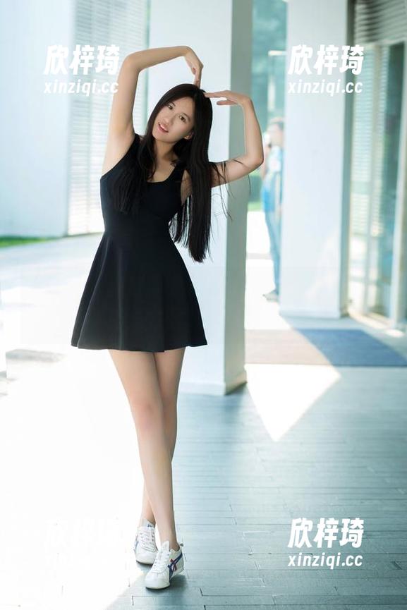 推女郎 - 教室不是只有书本，苏可可的高清写真集力图颠覆你所有想象！