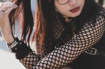 私房美图小剧场：柒柒要乖哦的JK少女反差，裙子里藏了啥？