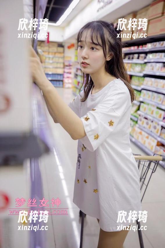梦丝女神 - 这作品里的素岚连体裙，直接让“福利”这个词有了新定义。