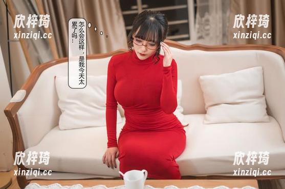 洛璃LoLiSAMA 洛璃LoLiSAMA的夏天更新图包——高温预警,适合吃冰淇淋的姿势!