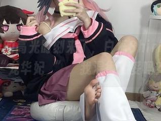 壁纸界的高光时刻来了，白栎Shirly变身“龙华妃咲”，我混得稳妥吗？