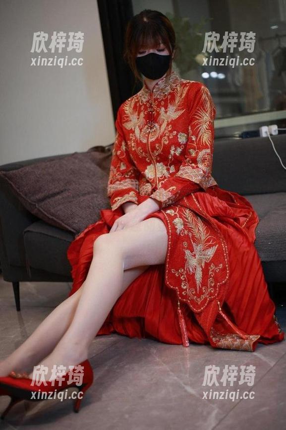 白龙猫女 微密圈 - 白龙猫女的珠光袜:你绝对不想错过的网盘甜蜜合集!