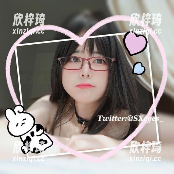 眼酱大魔王w授权：最新清纯套图更新！小心看了会上瘾！