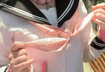 神沢永莉的体操服照，真的让我觉得资源的需求和满足总是那么微妙。