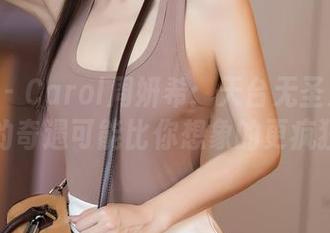 秀人网 - Carol周妍希：天台无圣光-图集中的奇遇可能比你想象的更疯狂！