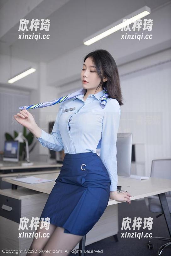 秀人网 - 奶芙乔乔的蕾丝套图——看完就想下载，不过你可要小心哦。