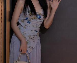 秀人网 - 细品安然儿与众不同的女王形象，作品居然无圣光，真有趣。