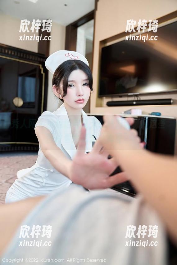秀人网-小逗逗 秀人网 - 小逗逗与夏天在线对话,从这些图片看她怎么“消暑”