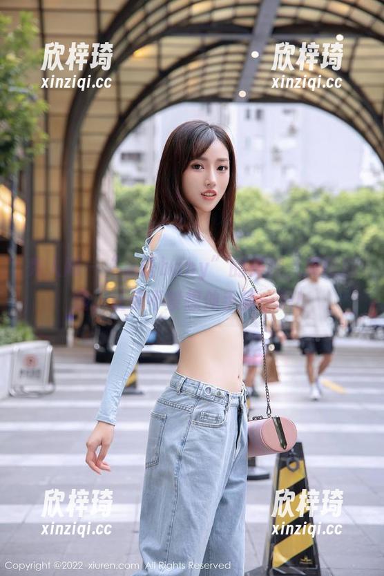 秀人网 - “私语baby”的美腿，美图精选，让你不禁想伸手摸一把！