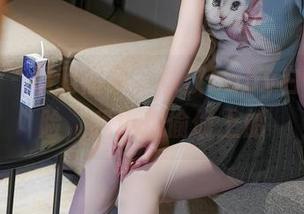 秀人网 - 福利图集，颖仪baby白色的冒险，我也想偷偷上船