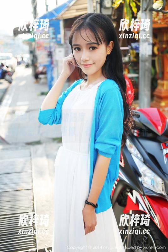 美媛馆 - 毛衣的温度，Manuela玛鲁娜的私密无圣光画像，有点让人想入非非。