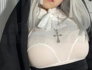 微密圈 - 合集来了！葱油饼er的黑白女仆吊带最新作品，天哪，还能更戏精点吗？