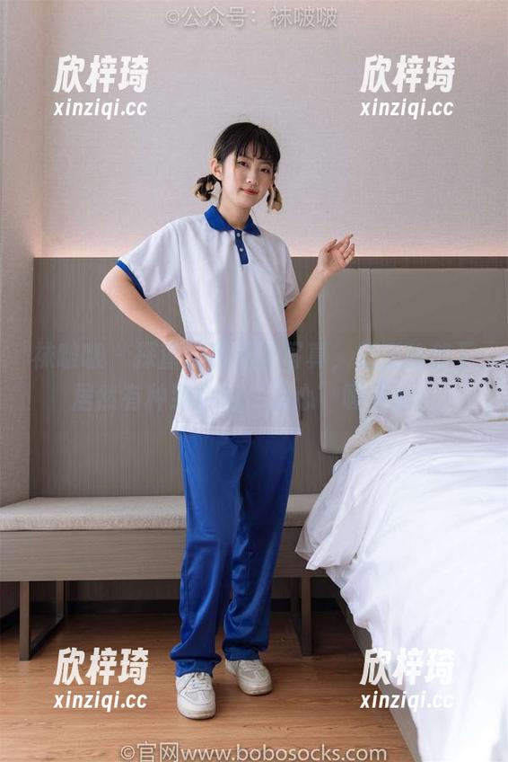 袜啵啵 - 探查甜甜圈的写真，原图陪伴下居然有种致命的‘甜心’吸引力！