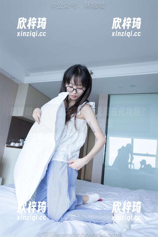 袜啵啵 - 大家说无圣光就是没在化妆吗？看芝士的薄灰丝花絮