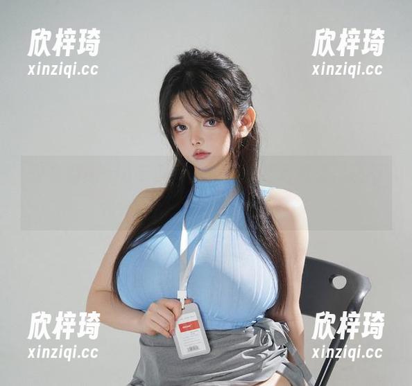 阿寨寨ninja带你领略她的套装写真集，还不允许你毫不犹豫地分享吗？
