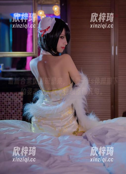 最新合集快到碗里来，青青子Js体操服下的姿态让人忍不住想点评几句。